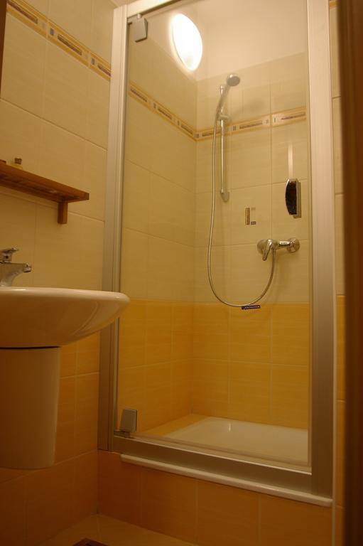 Apartman 302 Oscadnica Kamer foto